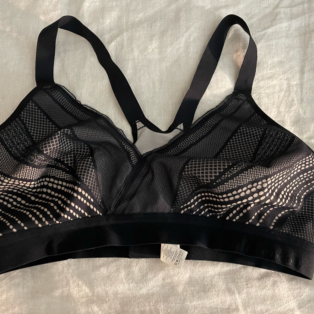 Lulu lemon Lounge Bra